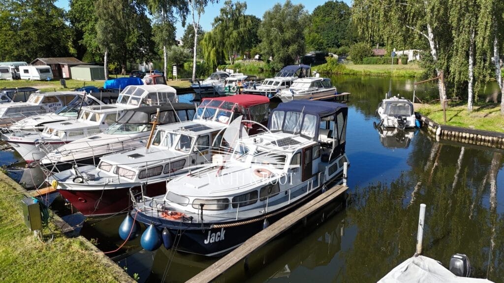 Motorboot Jonker Paans Amuletvlet 975