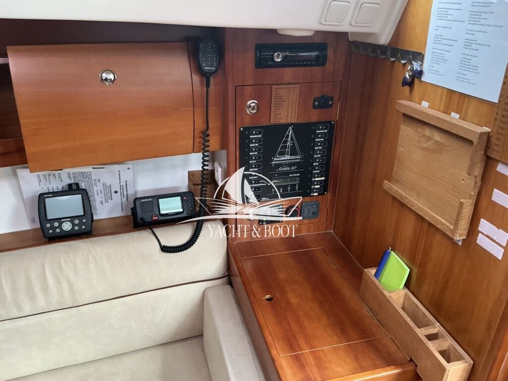 Motorboot  Antila 27