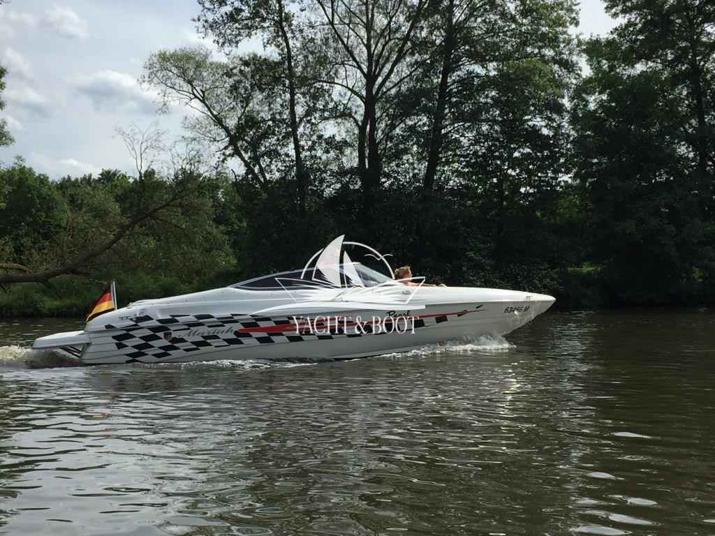 Motorboot Mariah SX24