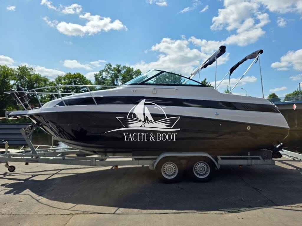 Motorboot Chaparral Signature 240