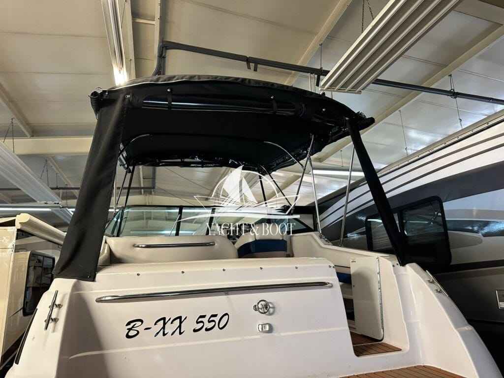 Motorboot Chaparral Signature 240