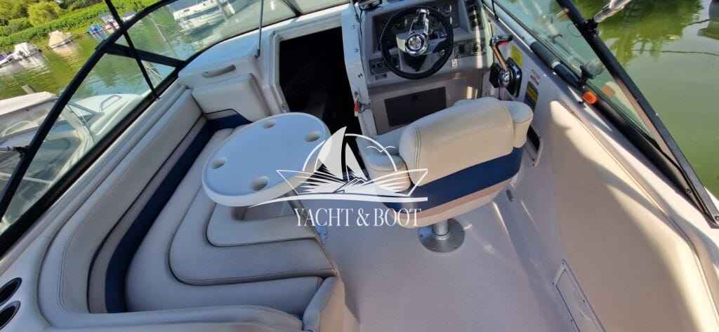 Motorboot Chaparral Signature 240