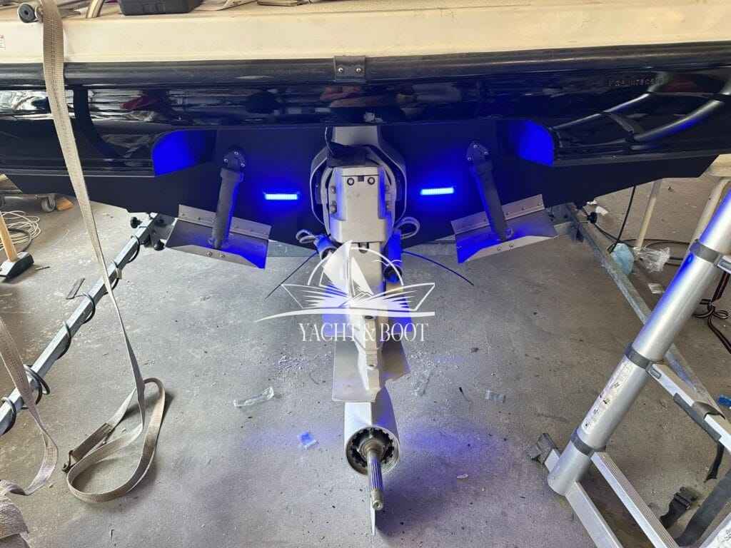 Motorboot Chaparral Signature 240