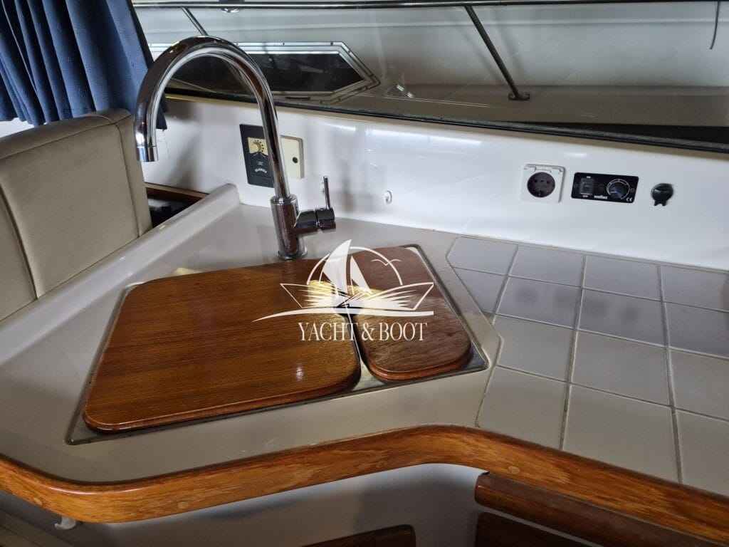 Motorboot Marex 33 Millenium