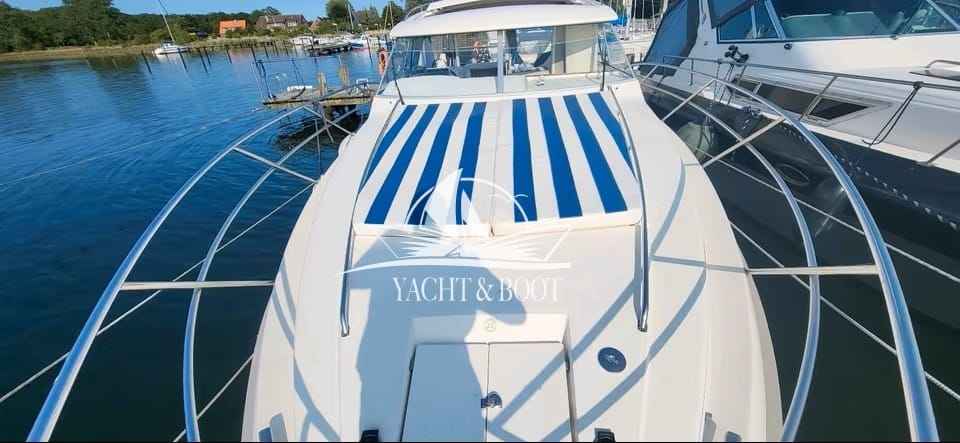 Motorboot Marex 33 Millenium