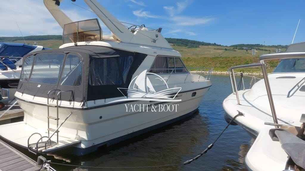 Motorboot Princess 315 FLY