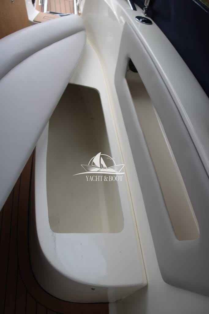 Motorboot Eolo 650 Day