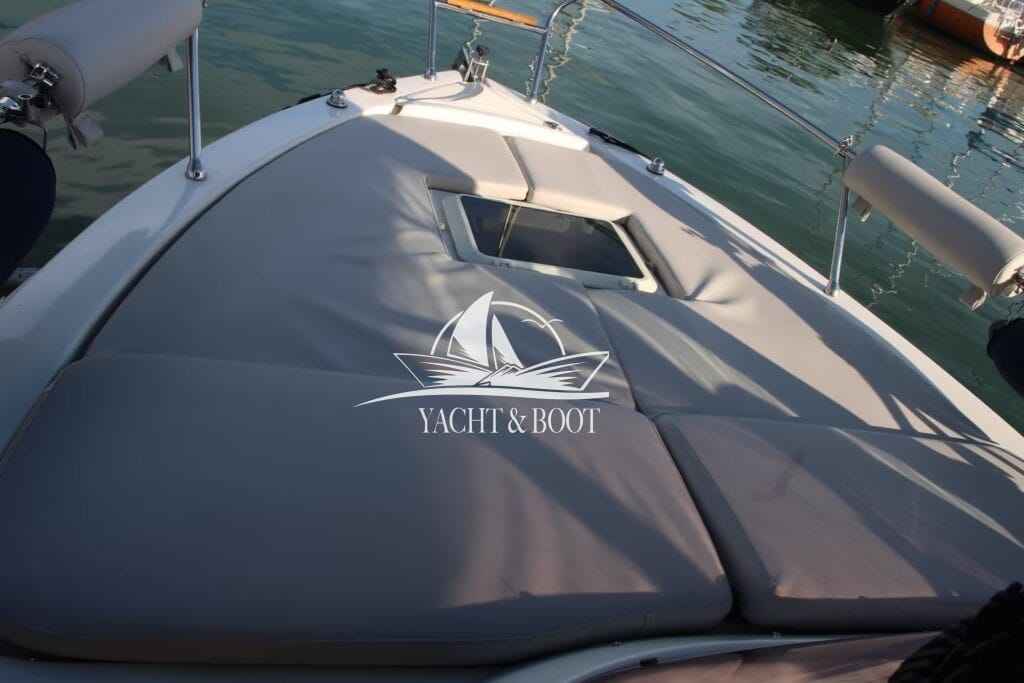 Motorboot Eolo 650 Day