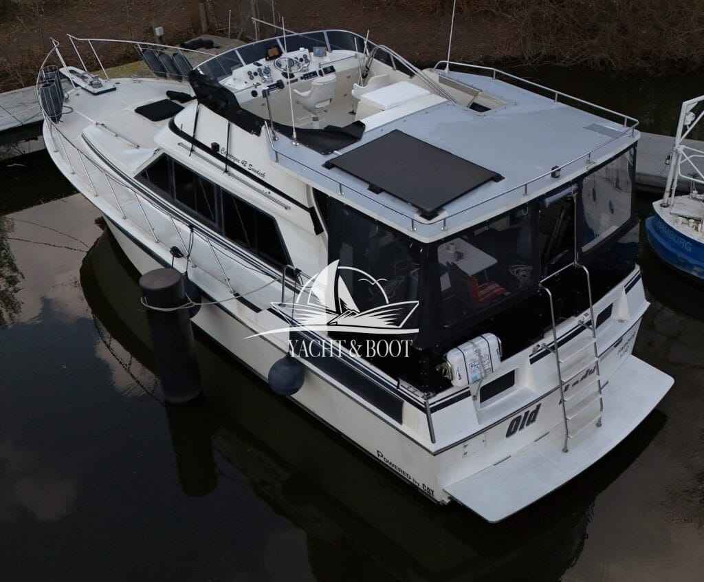 Motorboot Camargue Yacht 42 Sundeck