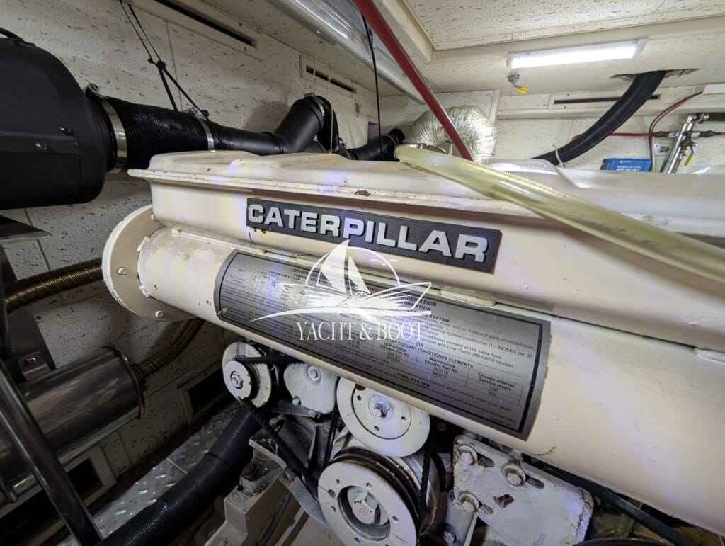 Motorboot Camargue Yacht 42 Sundeck