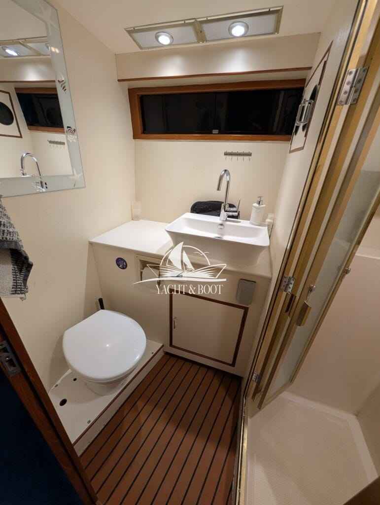 Motorboot Camargue Yacht 42 Sundeck