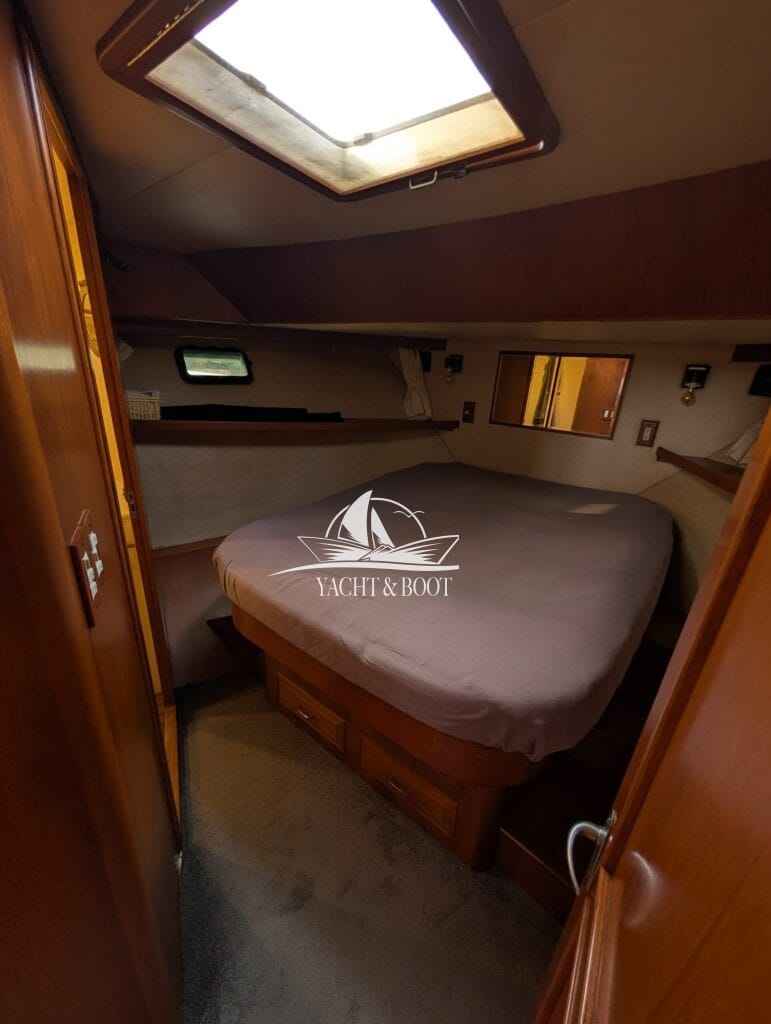 Motorboot Camargue Yacht 42 Sundeck