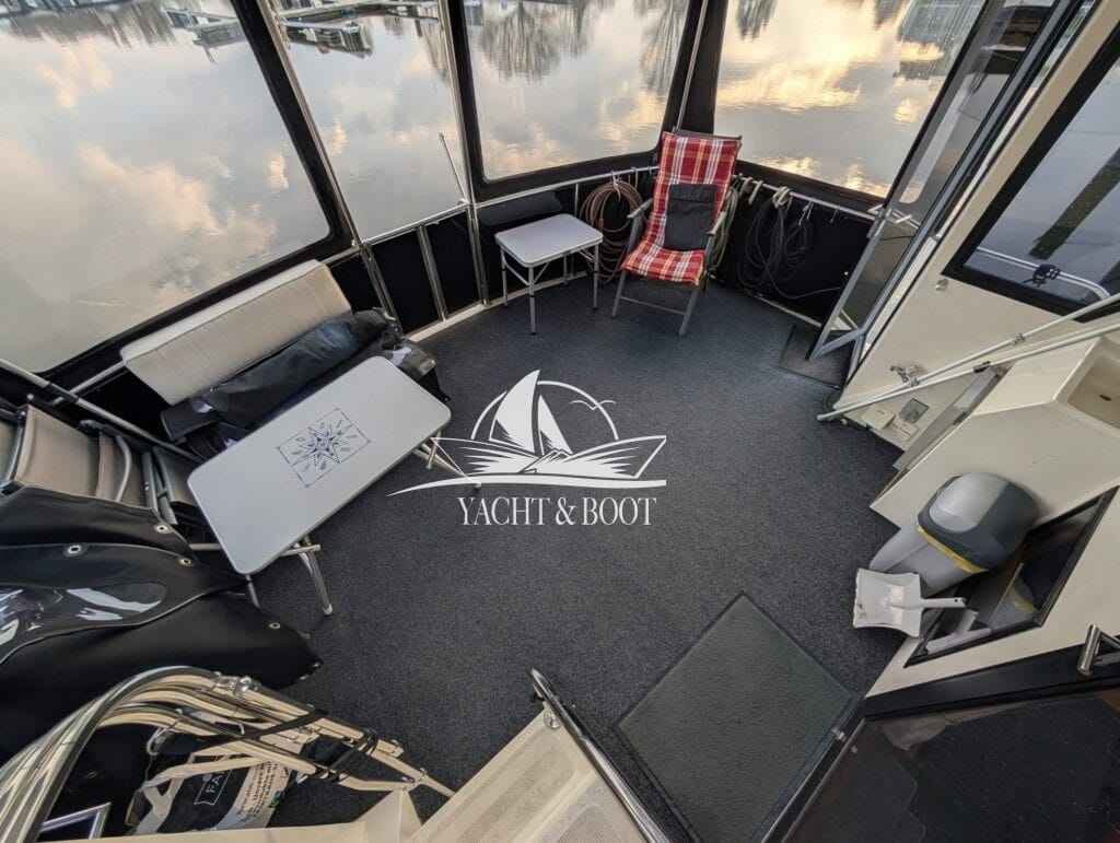 Motorboot Camargue Yacht 42 Sundeck