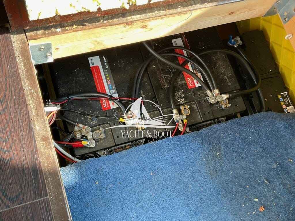 Motorboot holländischer Werftbau 1000 GSAK