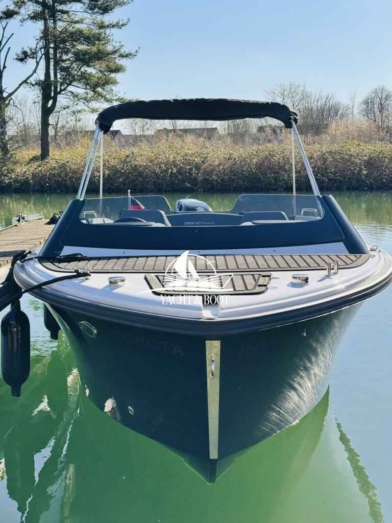 Motorboot Corsiva Yachting 607 Runabout