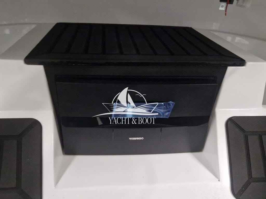Motorboot Corsiva Yachting 607 Runabout