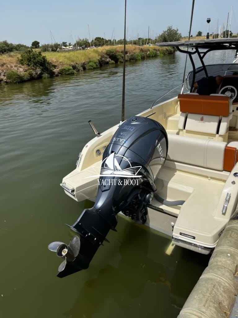 Motorboot Invictus Yacht Capoforte CX 270