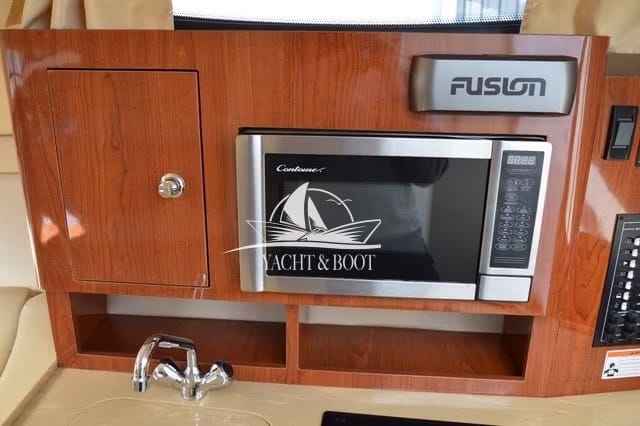 Motorboot Regal 2565 Window Express