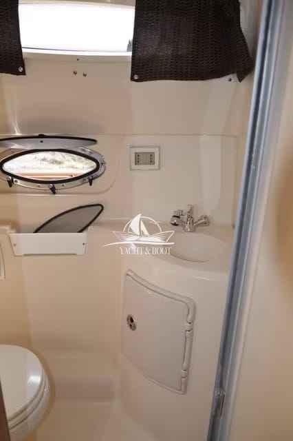 Motorboot Regal 2565 Window Express