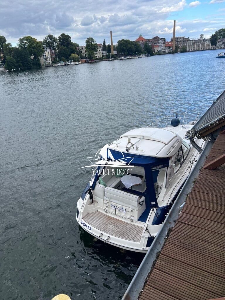Motorboot Bavaria Yachtbau GmbH 32 HT
