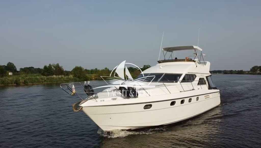 Motorboot Princess 480 Fly