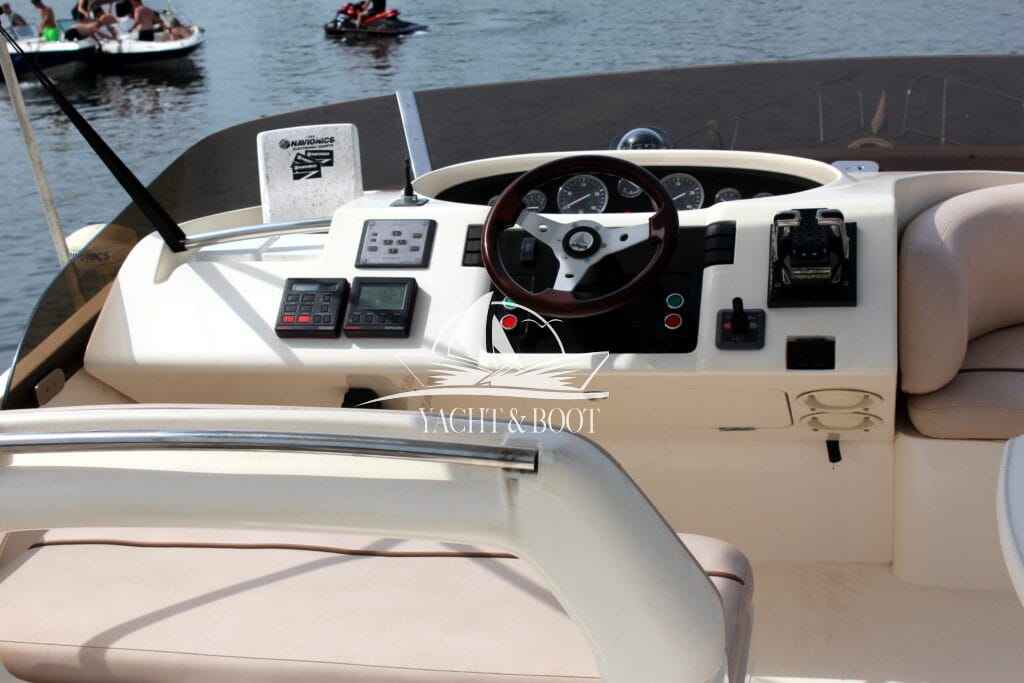 Motorboot Princess 480 Fly