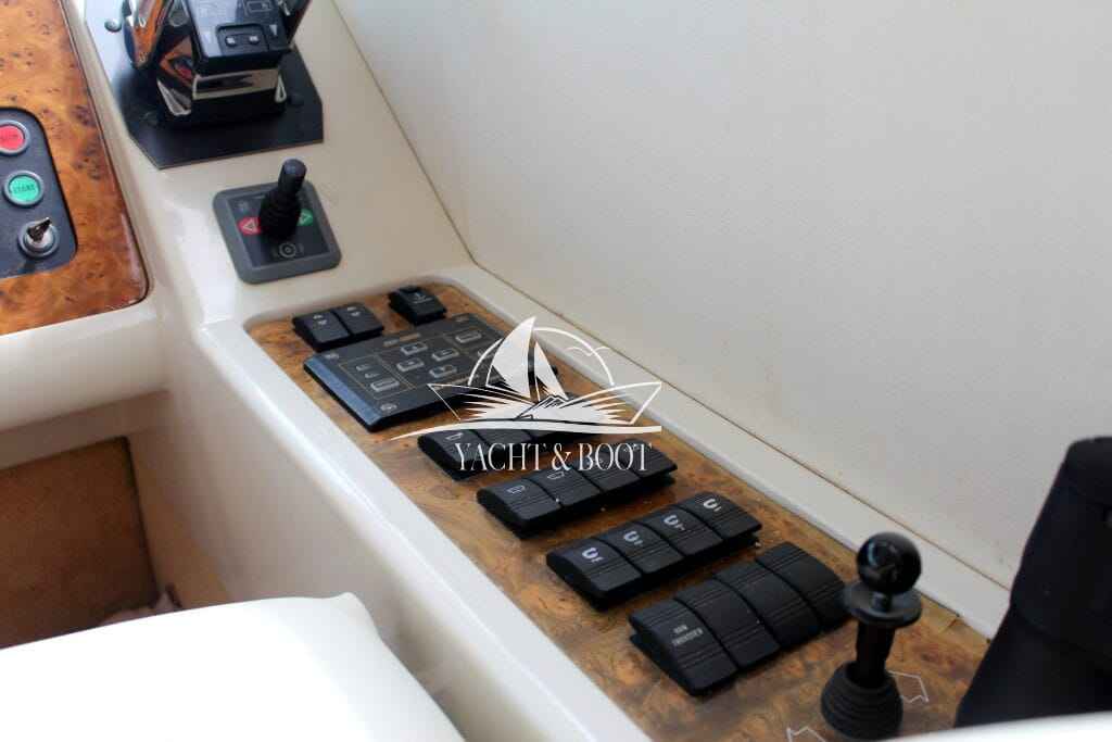 Motorboot Princess 480 Fly