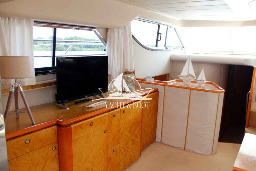Motorboot Princess 480 Fly