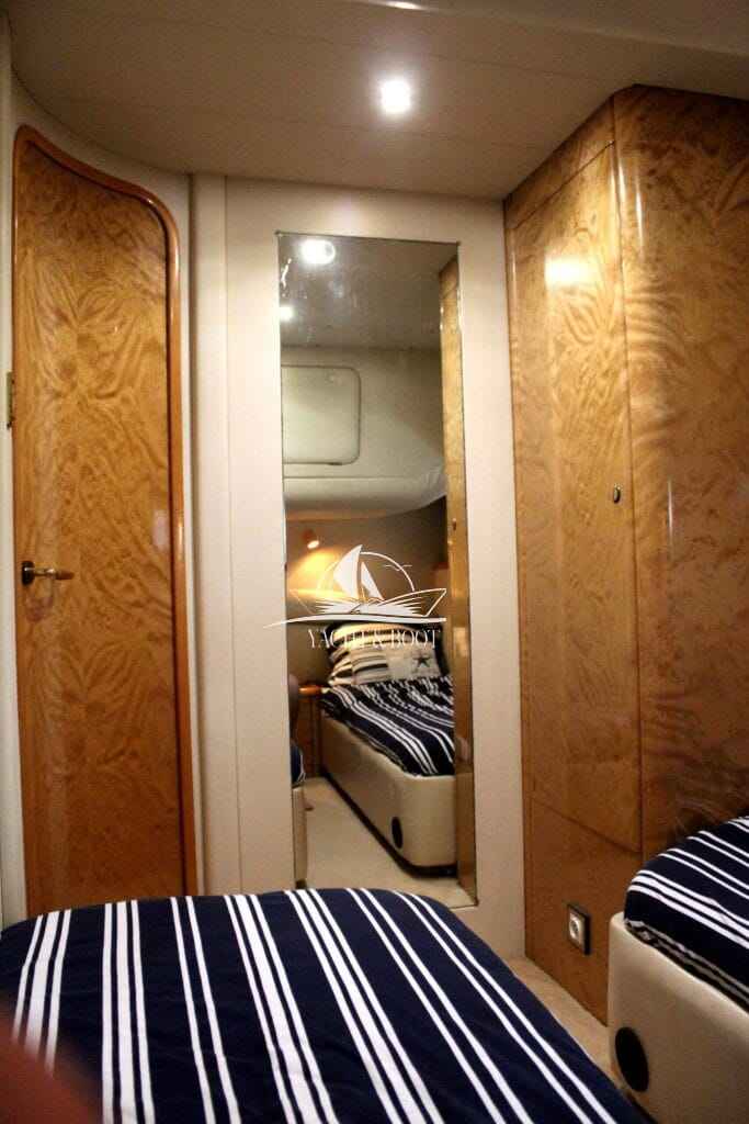 Motorboot Princess 480 Fly
