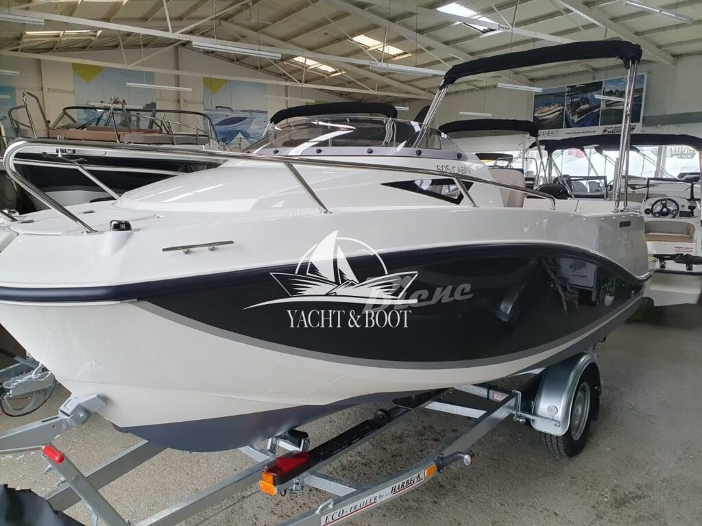 Motorboot Quicksilver 505 Cabin