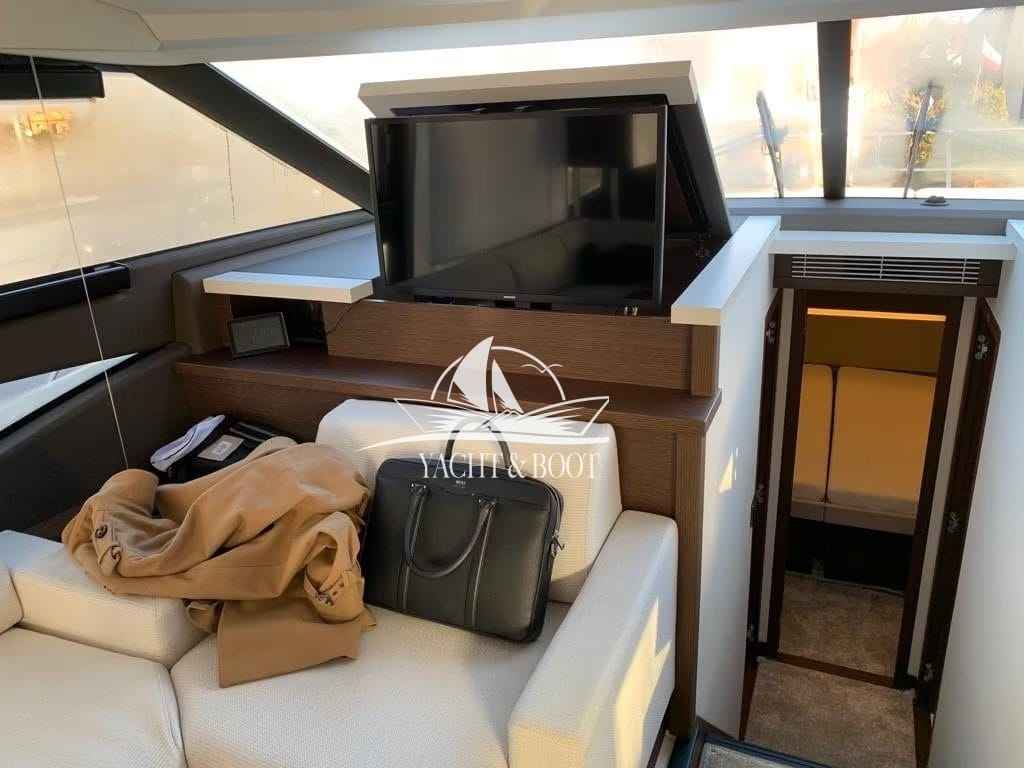 Motorboot Prestige Yachts 520 S