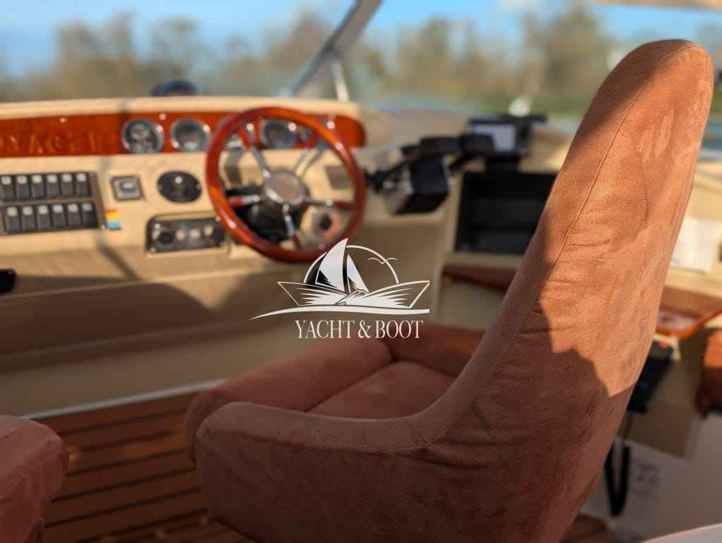 Motorboot Carver 450 Voyager Pilothouse