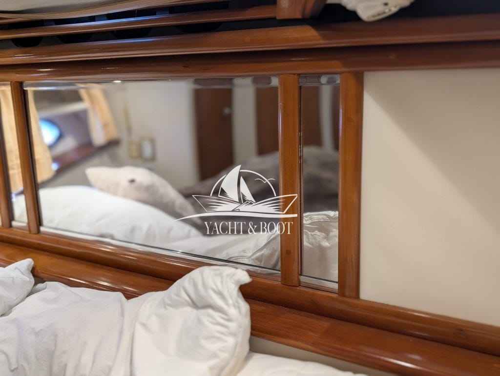 Motorboot Carver 450 Voyager Pilothouse