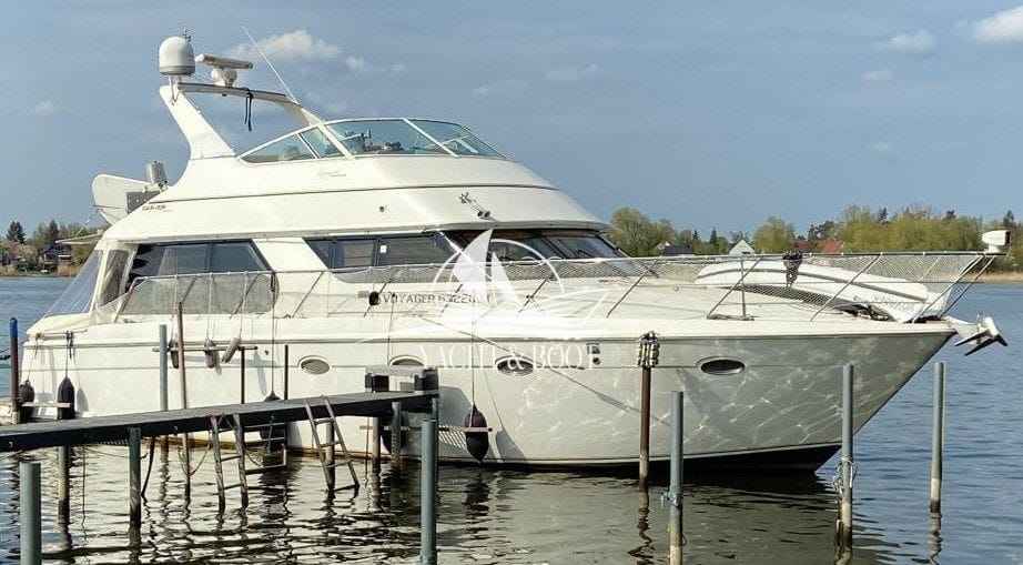Motorboot Carver 450 Voyager Pilothouse