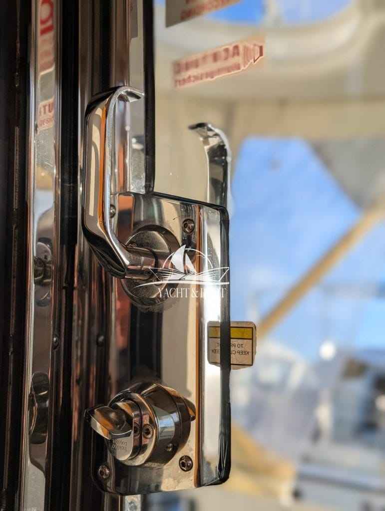 Motorboot Carver 450 Voyager Pilothouse