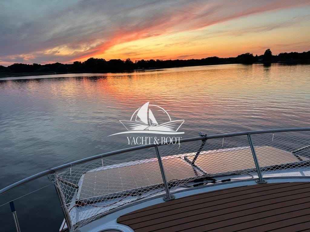 Motorboot Carver 450 Voyager Pilothouse