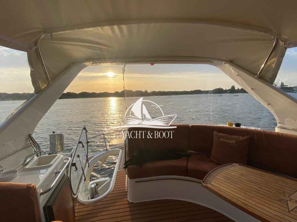 Motorboot Carver 450 Voyager Pilothouse