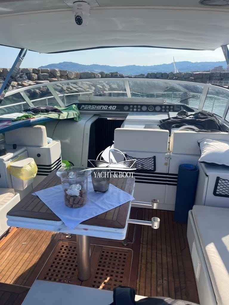 Motorboot Ferretti Group Pershing 40
