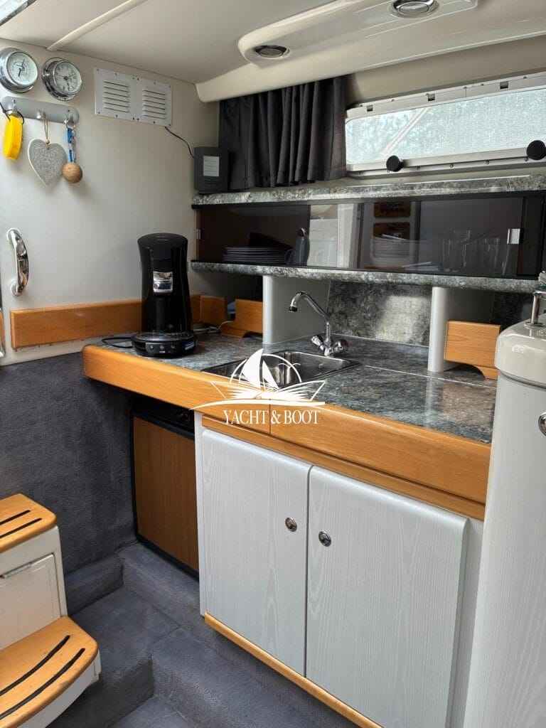 Motorboot Sealine S 270