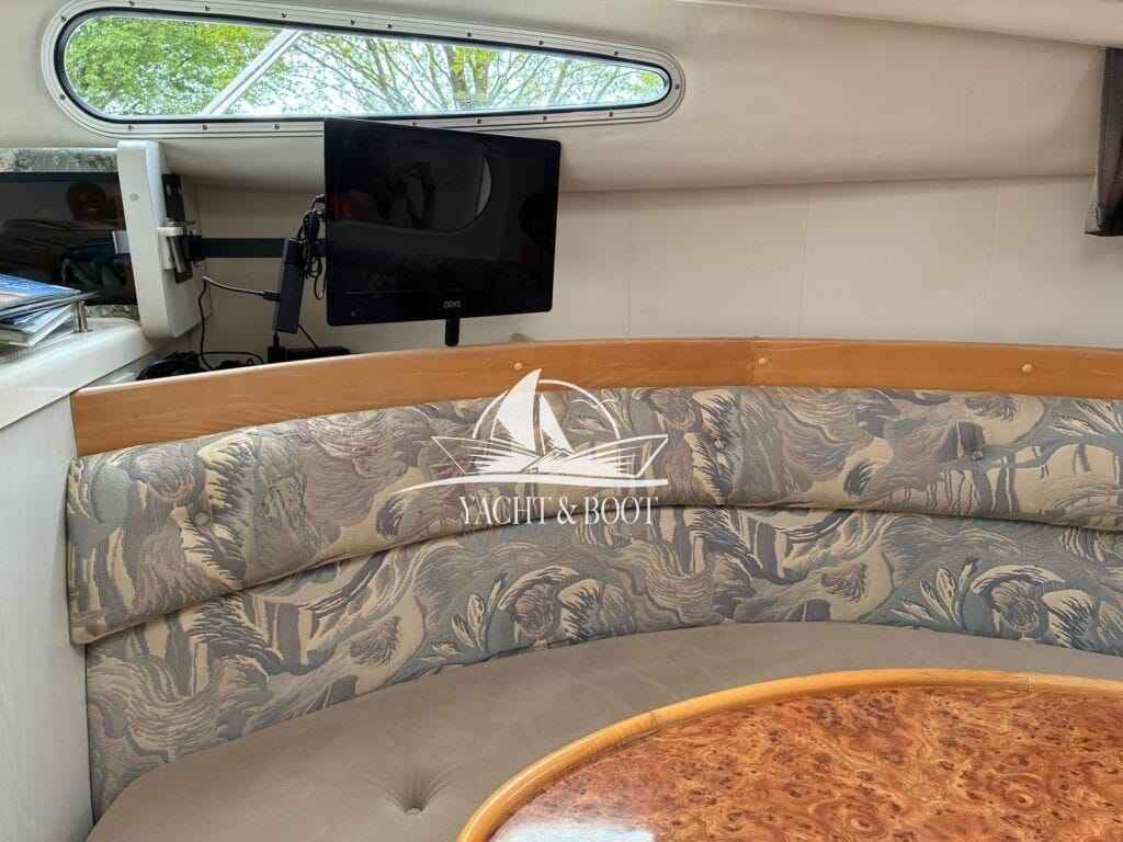 Motorboot Sealine S 270