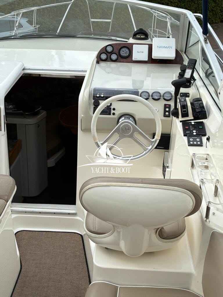 Motorboot Sealine S 270