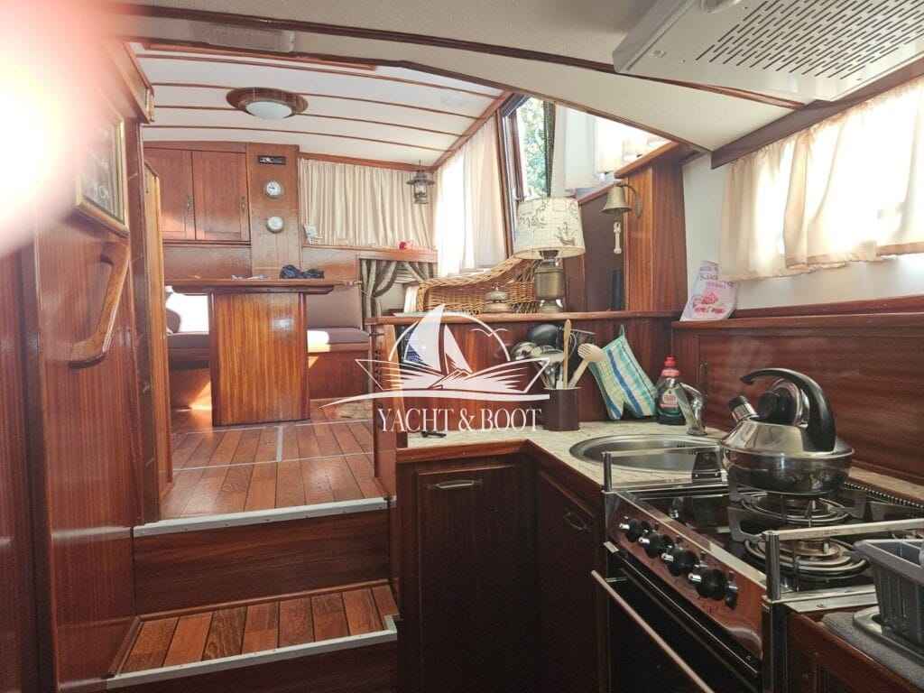Motorboot Maxum Rubor 1100