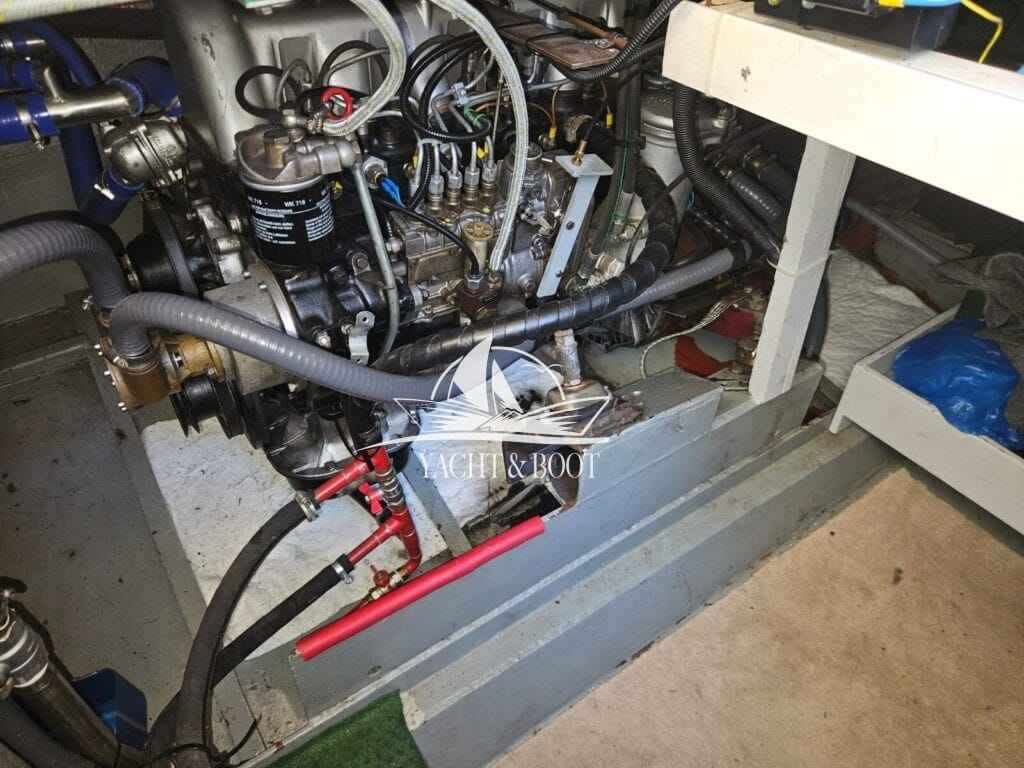 Motorboot Maxum Rubor 1100