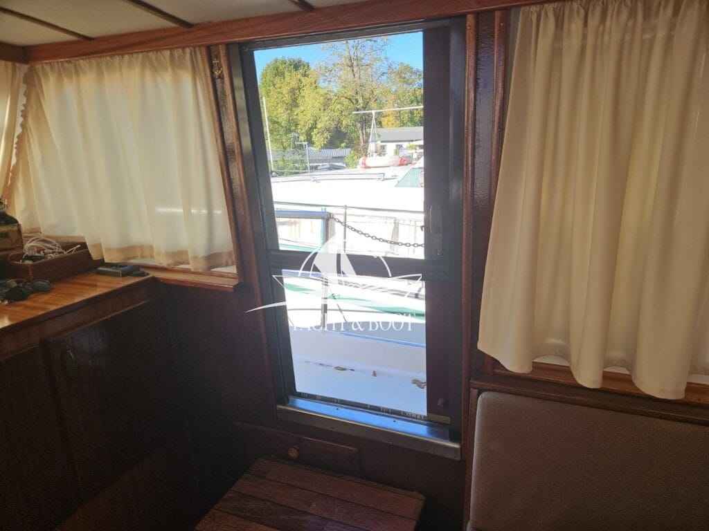 Motorboot Maxum Rubor 1100