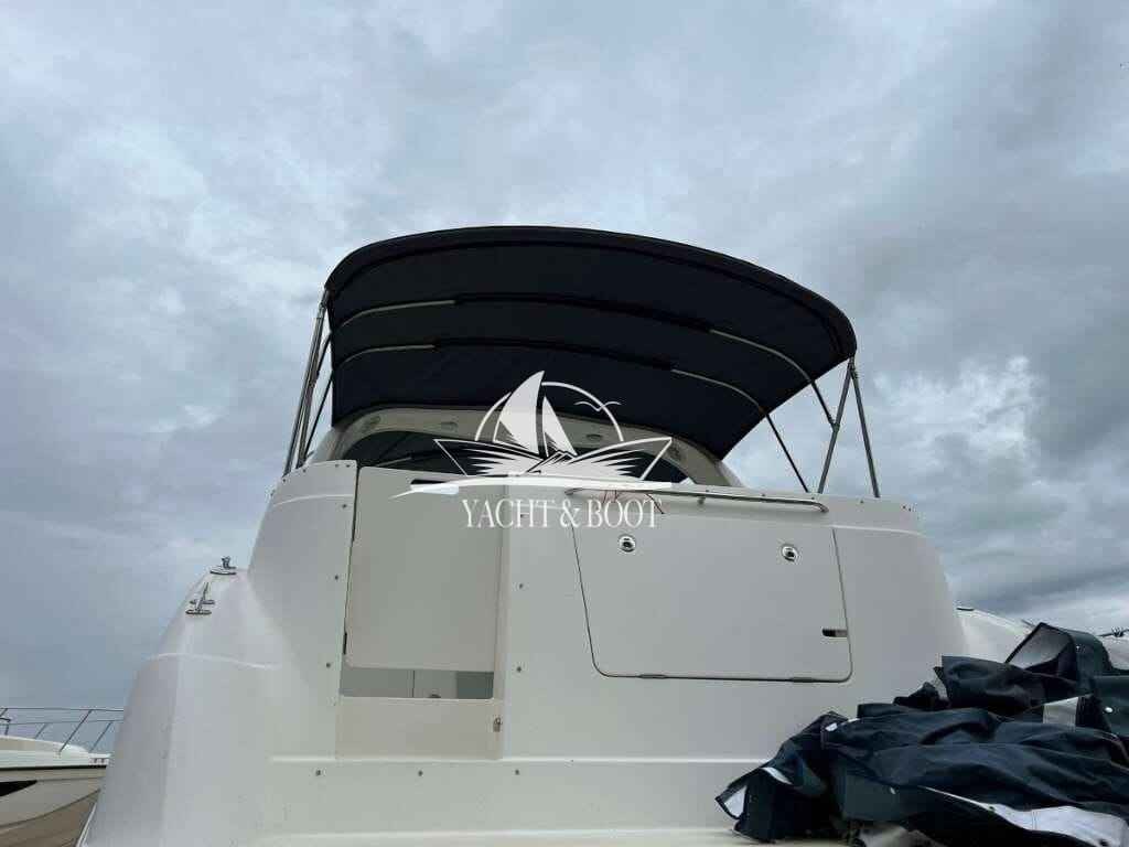 Motorboot Bayliner 325