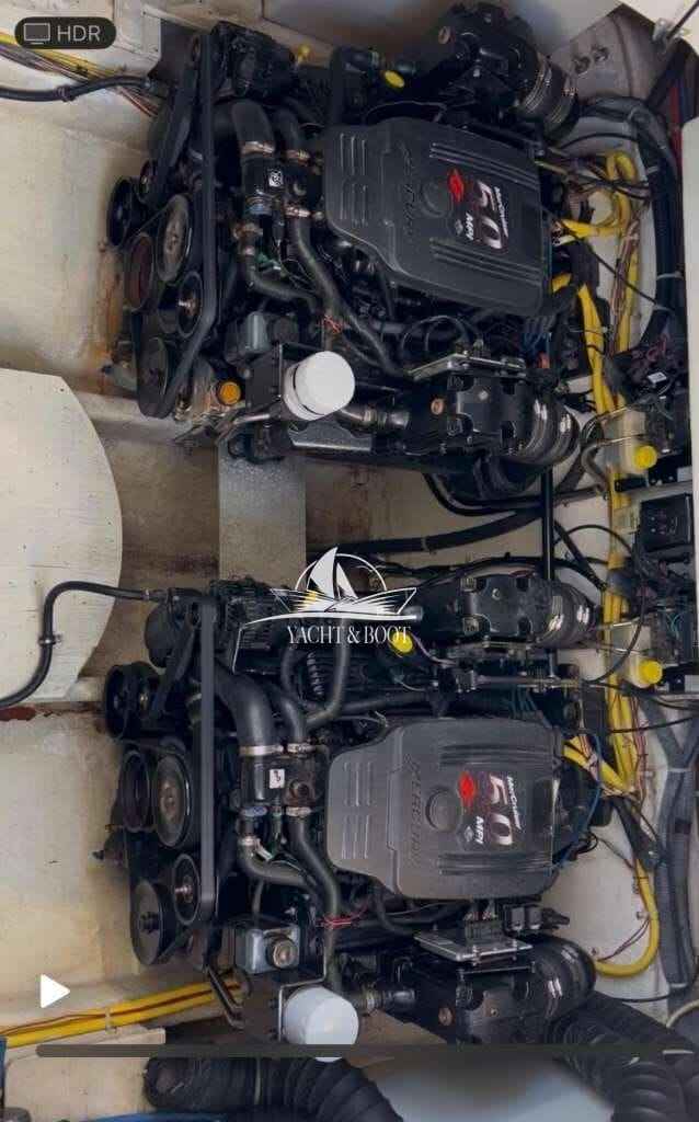 Motorboot Bayliner 325