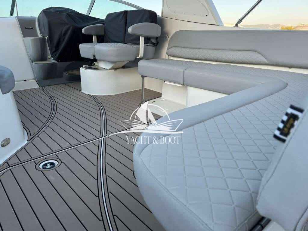 Motorboot Bayliner 325