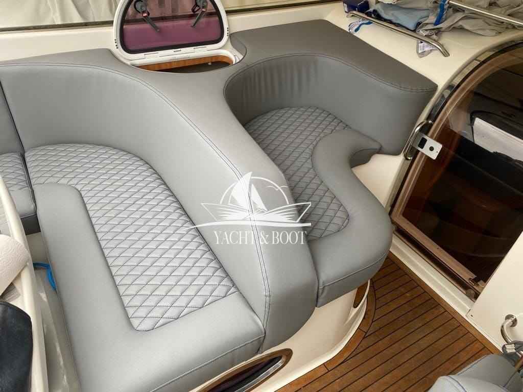 Motorboot Bavaria 33 Sport