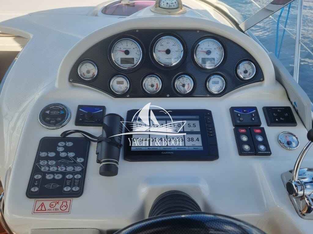 Motorboot Bavaria 33 Sport