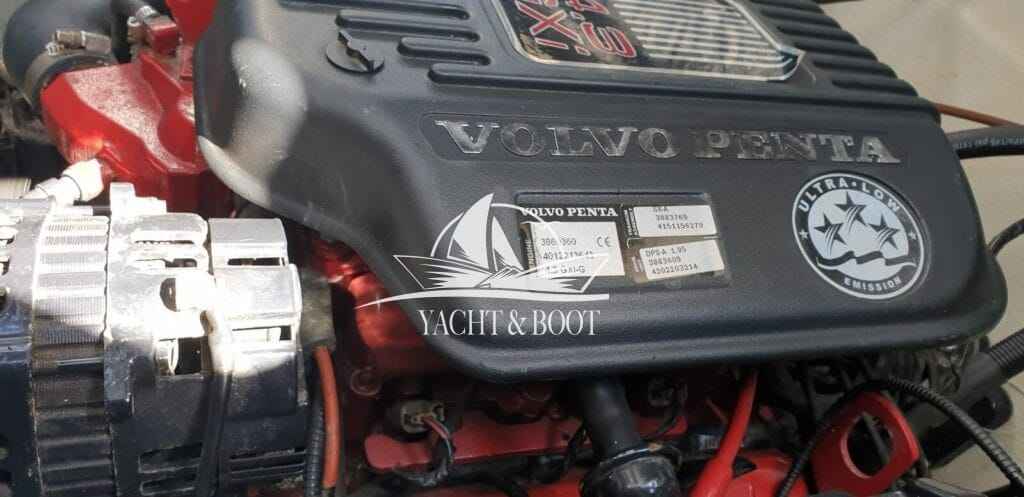 Motorboot Bavaria 33 Sport
